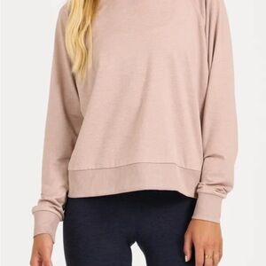 Vuori halo crewneck sweatshirt small